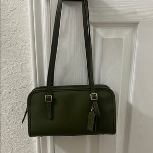 Coach Swing Zip - Olive